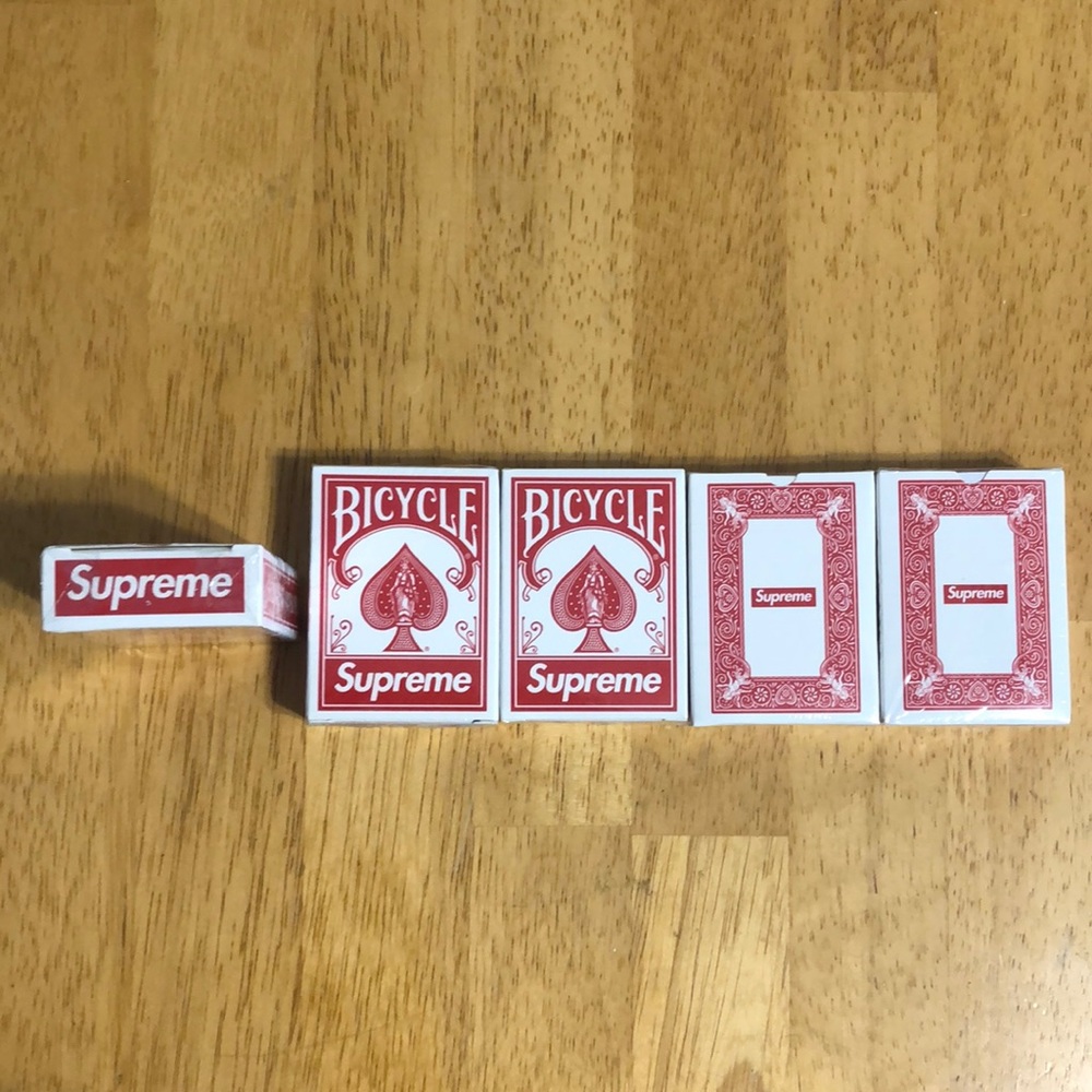 Supreme / Bicycle mini playing cards ♦️ Brand new in OG package/wrapper.
